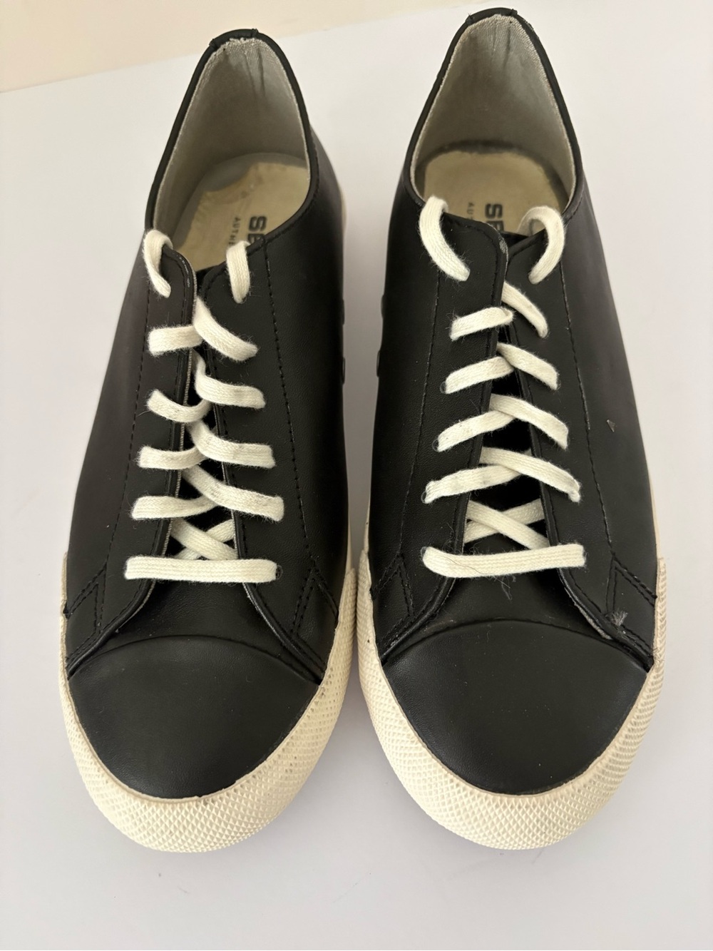 SeaVees Army Issue Low Mojave Black Leather Sneakers size 7. Decent shape.